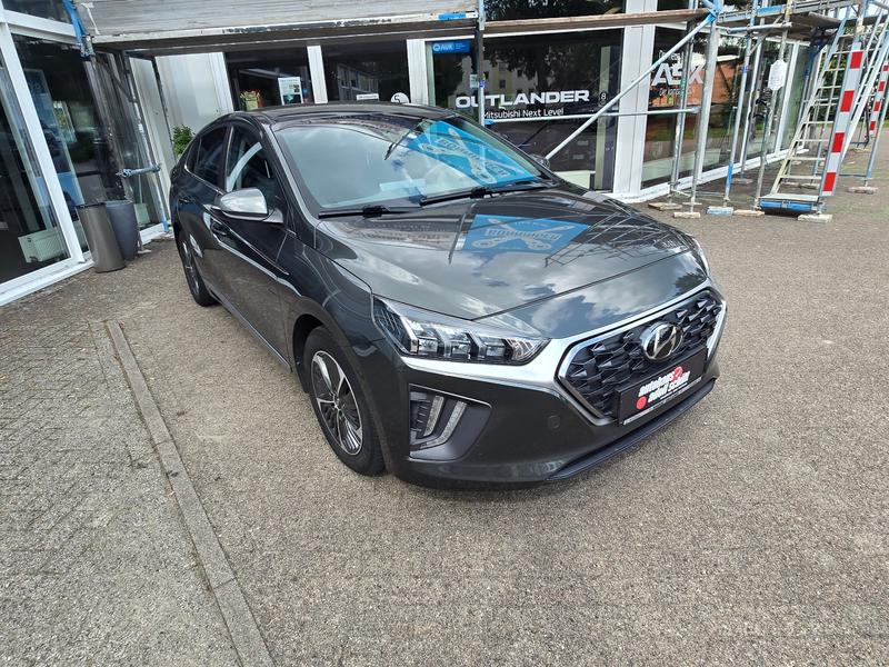 Hyundai IONIQ Facelift PLUG IN Hybrid STYLE-Paket — photo 3