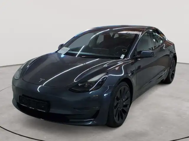 Tesla Model 3 view 2