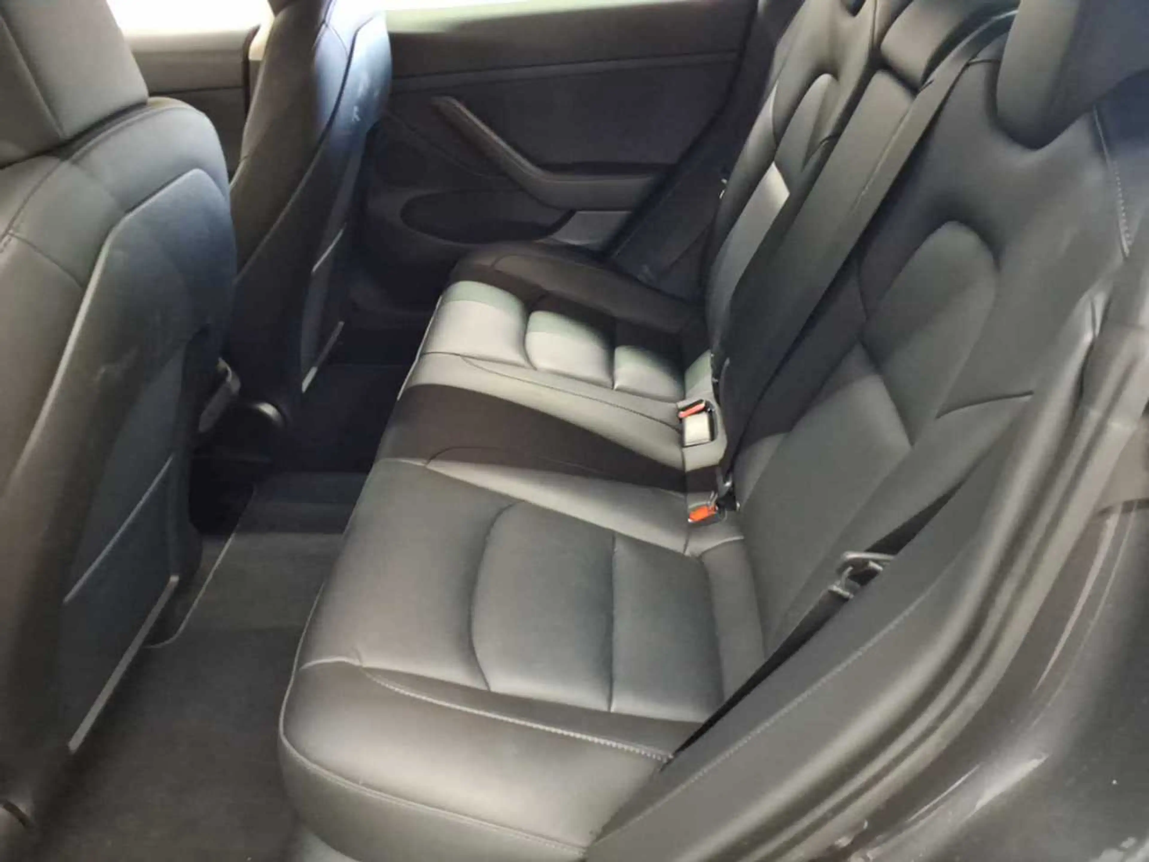 Tesla Model 3 Model 3 LR Dual Motor Performance — photo 13