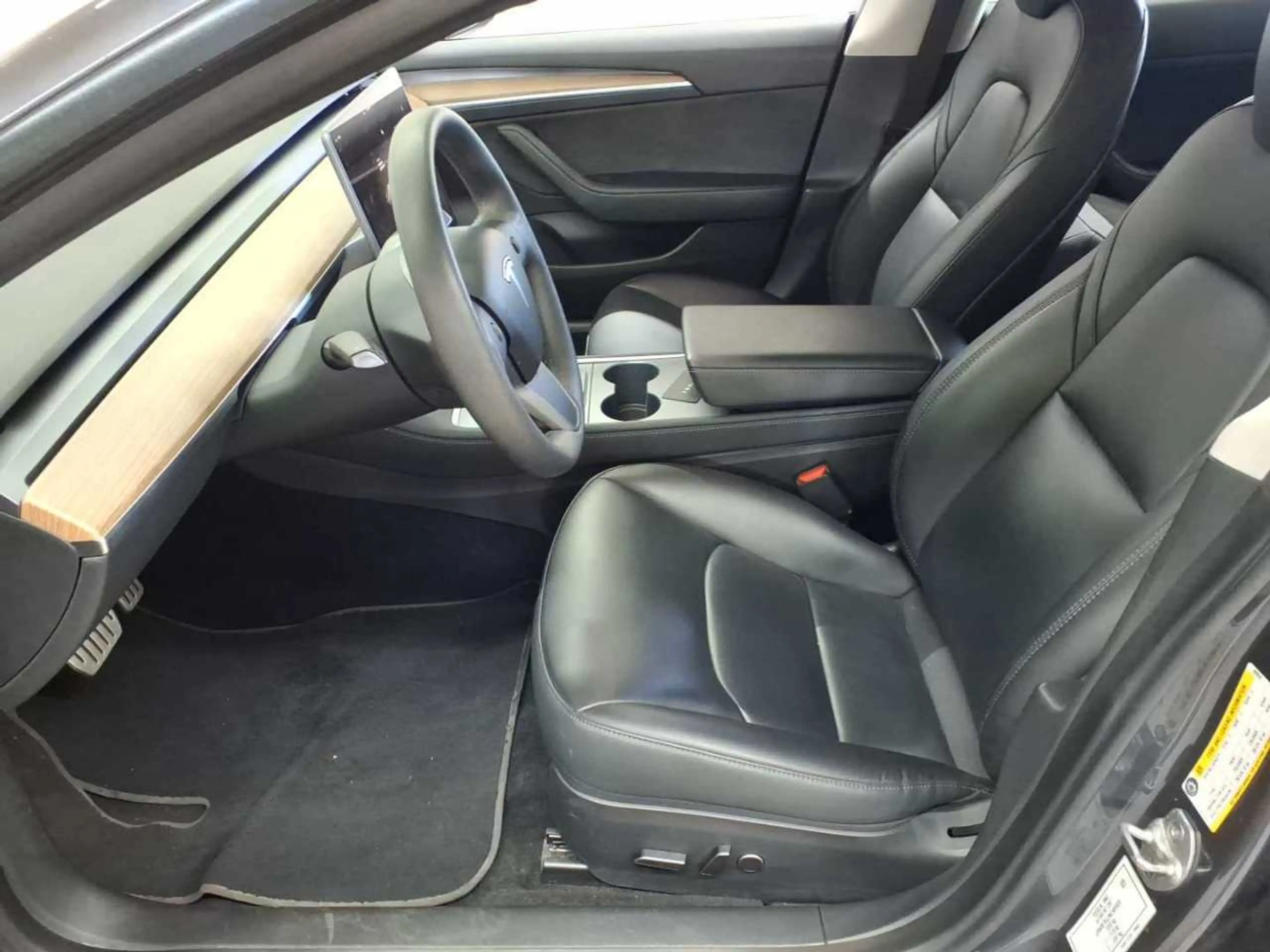 Tesla Model 3 Model 3 LR Dual Motor Performance — photo 7