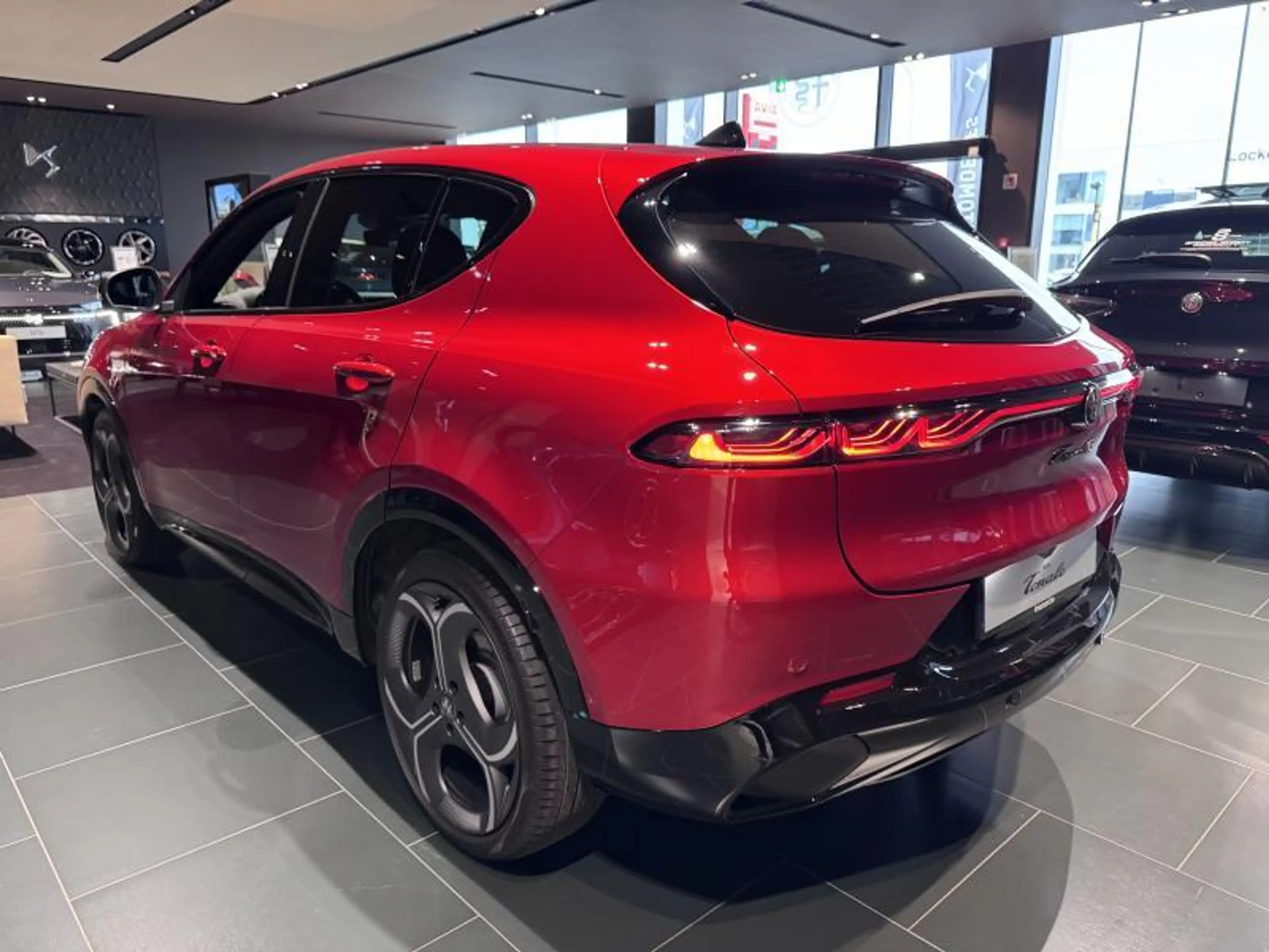 Alfa Romeo Tonale NEW TONALE VELOCE — photo 3