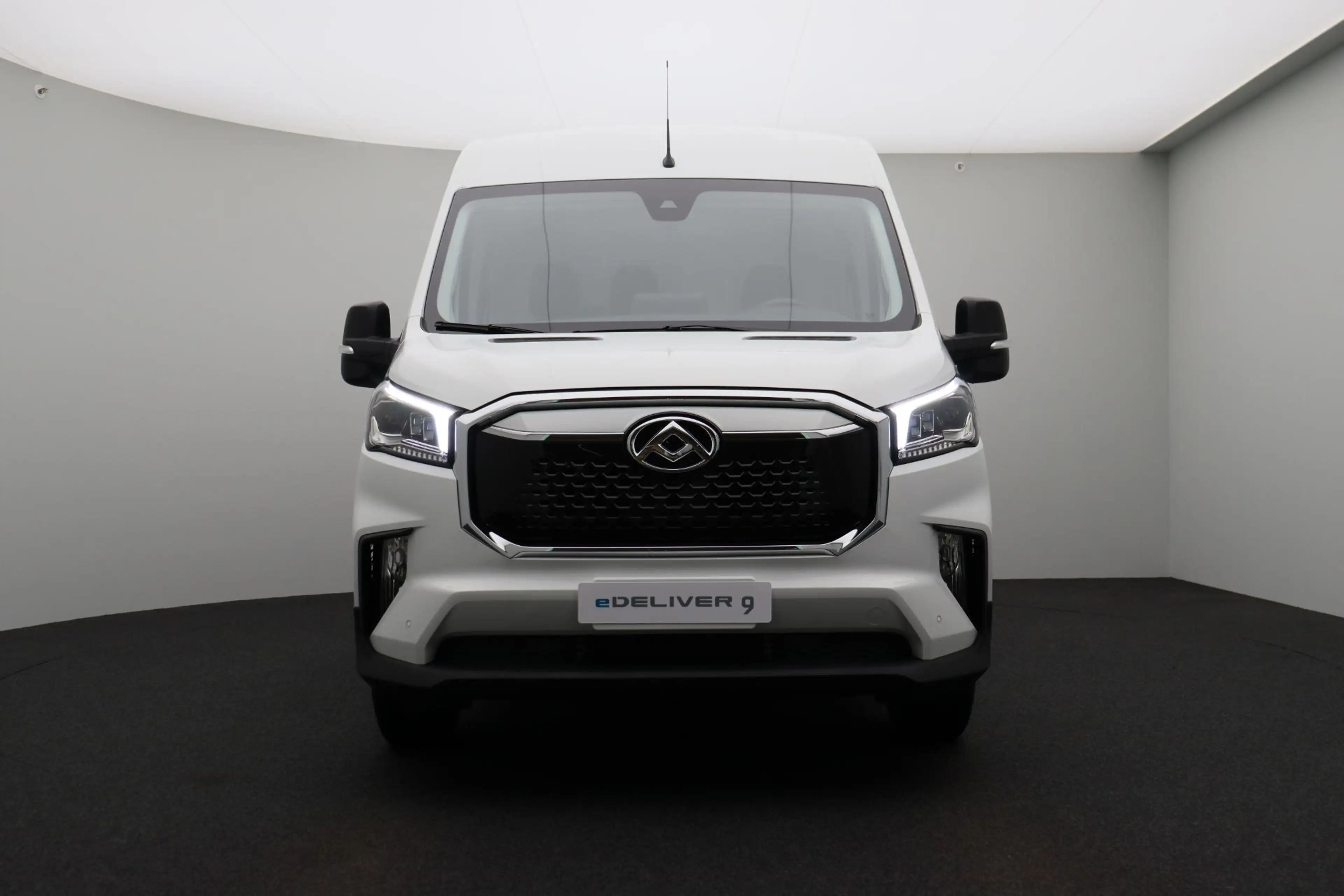 Maxus eDeliver 9 L3H2 Business DEAL 89 kWh | Led | Adaptive Cruise — photo 7