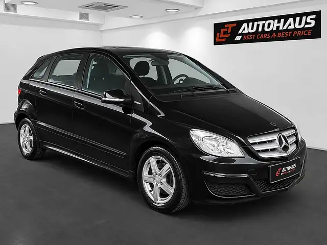 Mercedes-Benz B-Class view 4