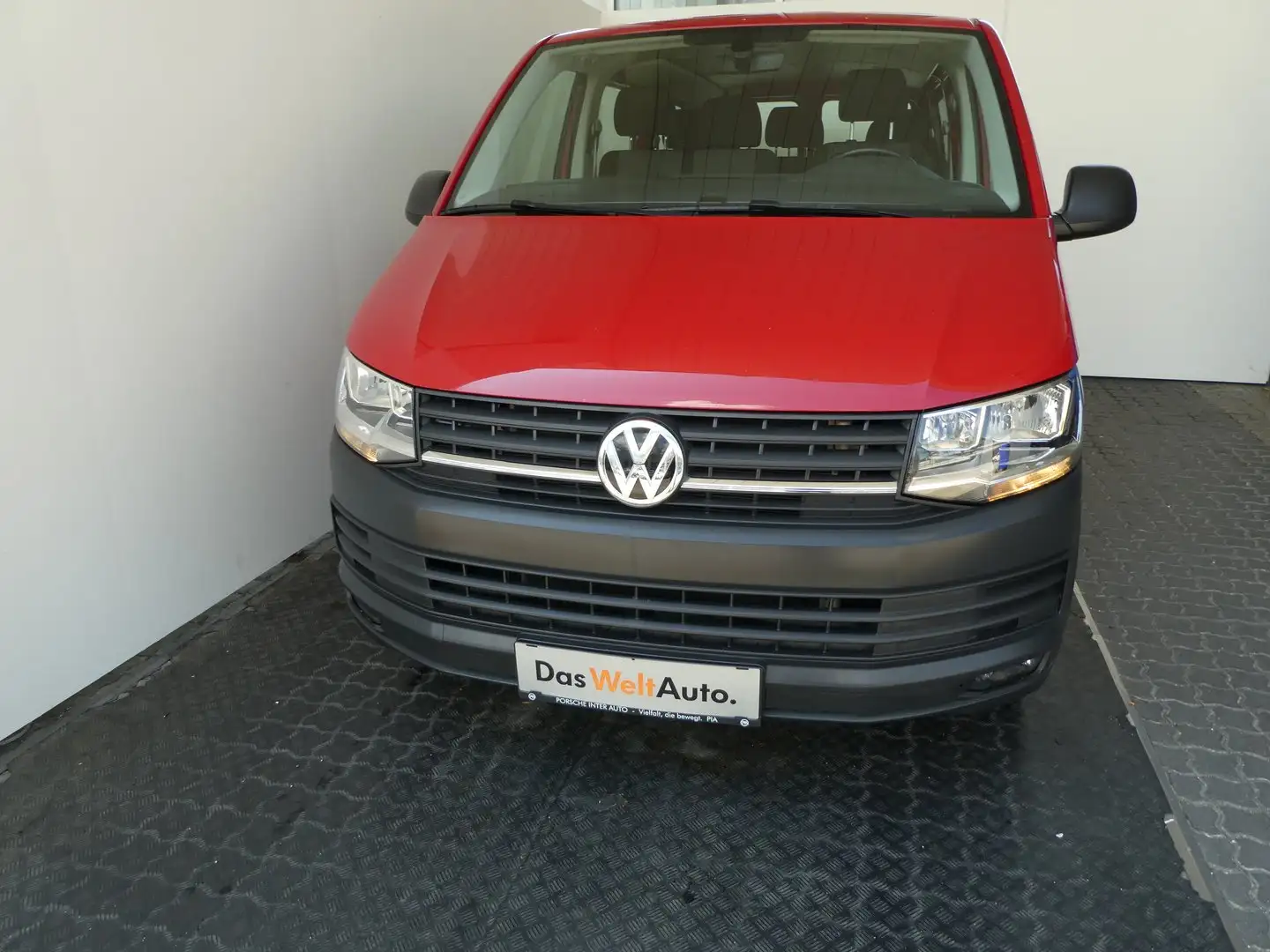 Volkswagen T6 Kombi VW T6 Kombi Entry TDI Rot - 2