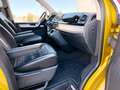 Volkswagen VOLKSWAGEN Multivan M1 Monovolumen  Automático de Amarillo - thumbnail 19