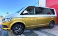 Volkswagen VOLKSWAGEN Multivan M1 Monovolumen  Automático de Amarillo - thumbnail 2