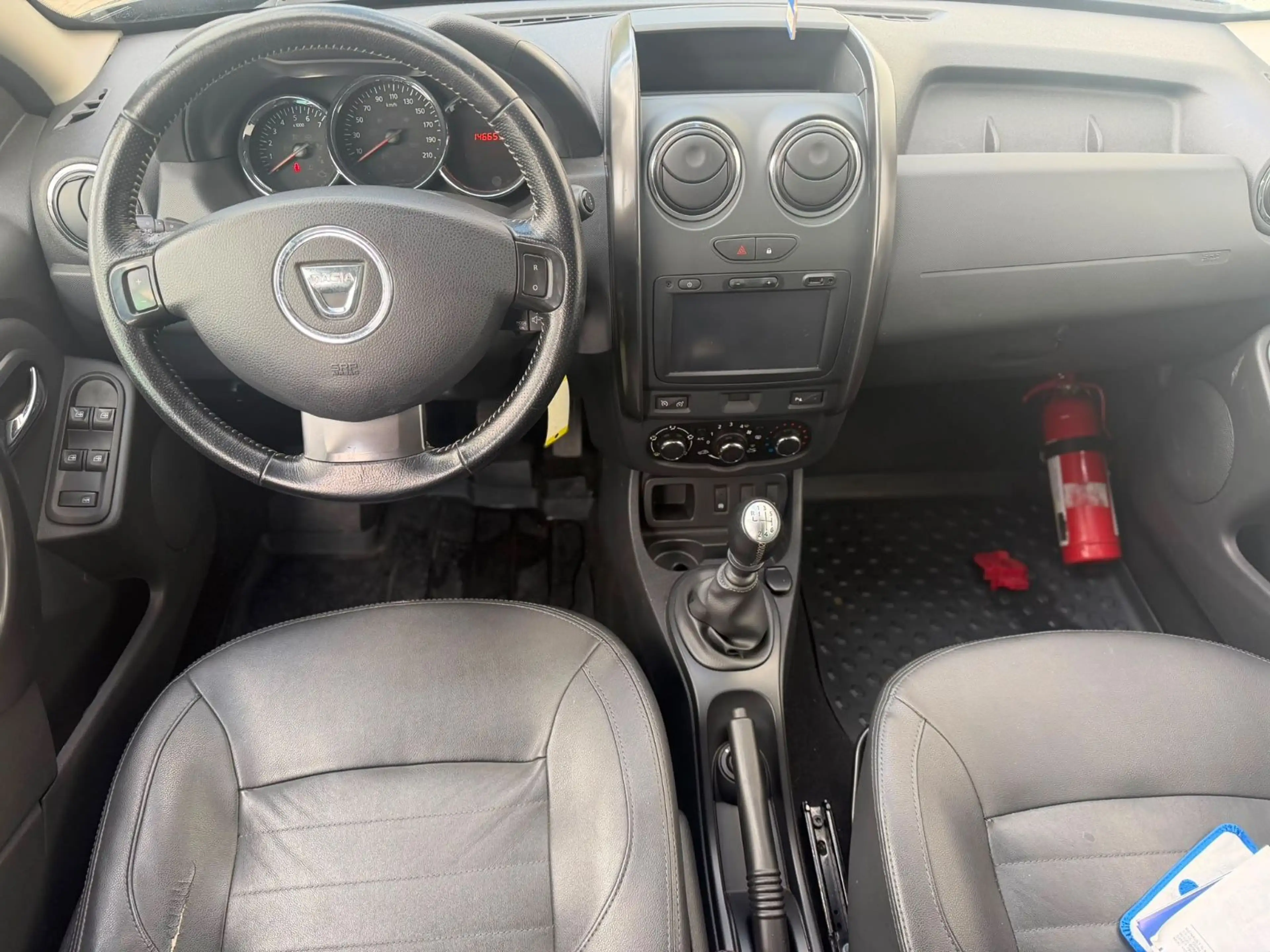 Dacia Duster I Laureate 4x2 — photo 10