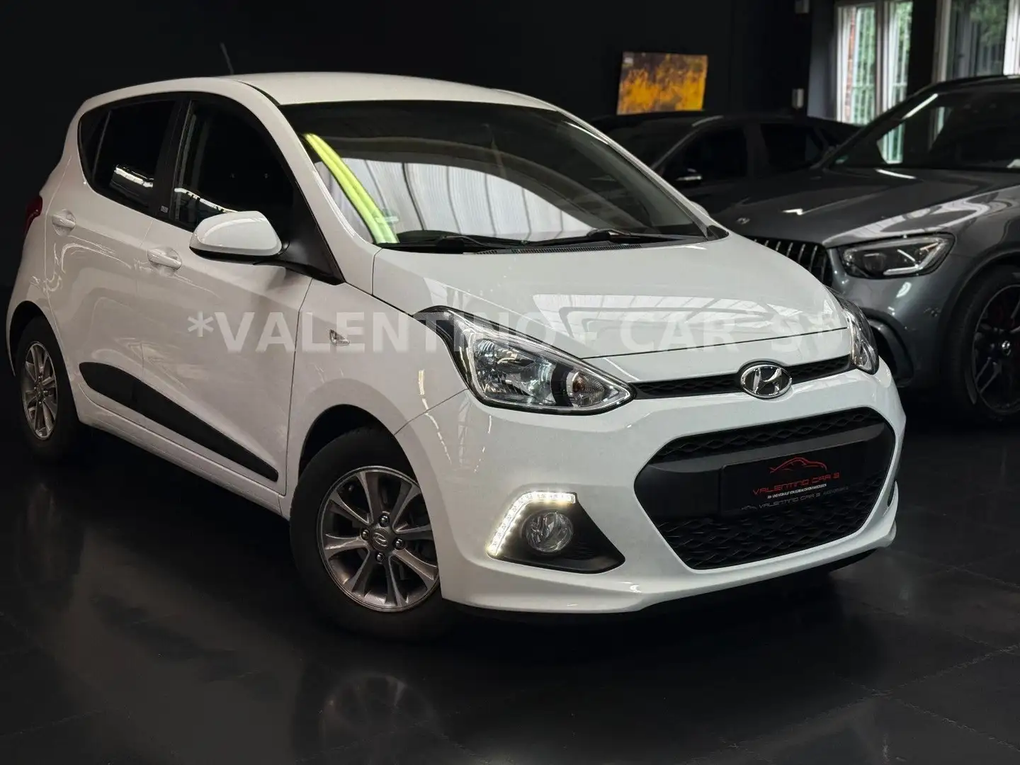 Hyundai i10 Passion/Shz/Lhz/Alu/Tempom./USB/Bluetooth/AC Wit - 1