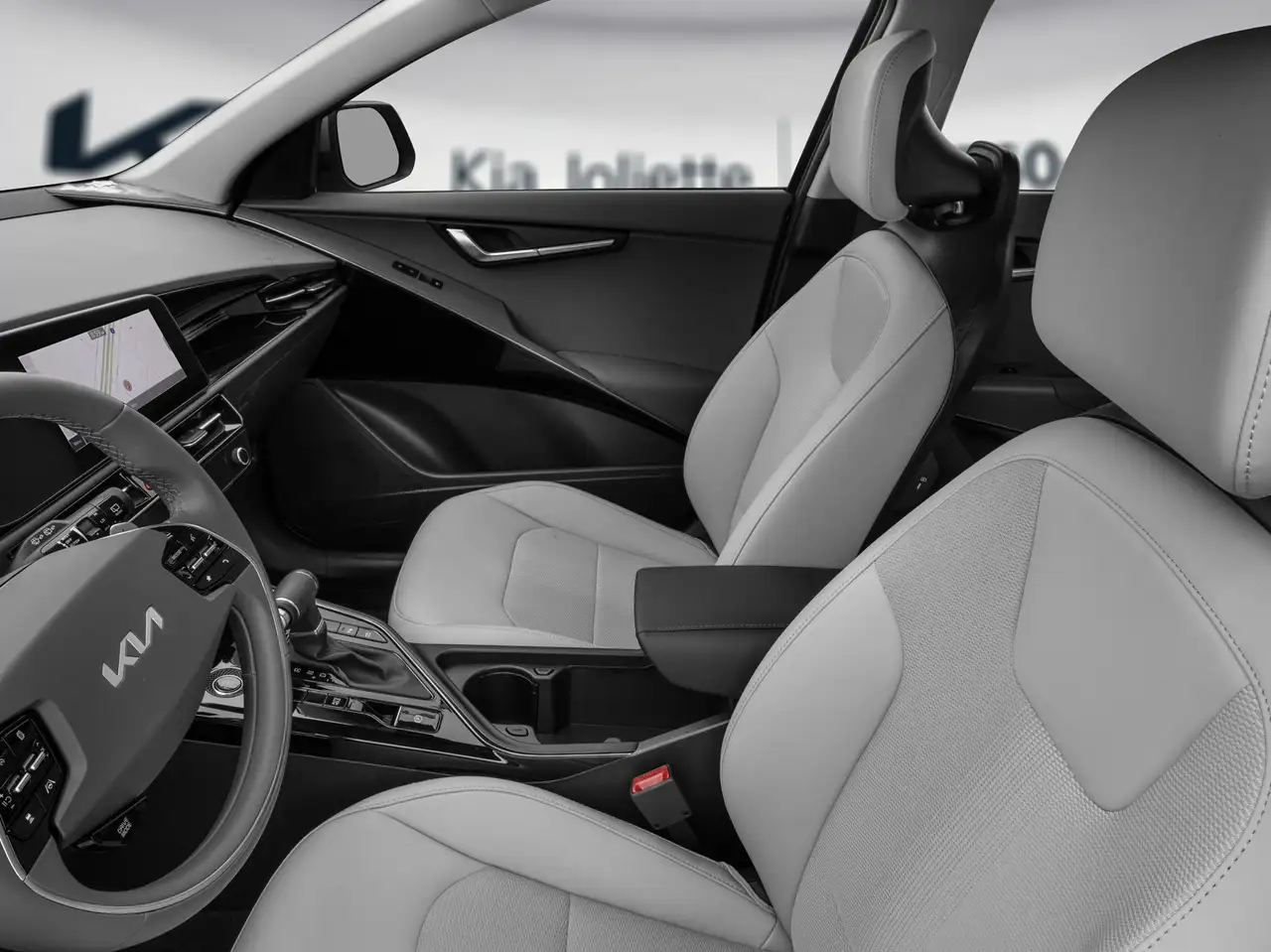Kia Niro снимка Kia Niro
