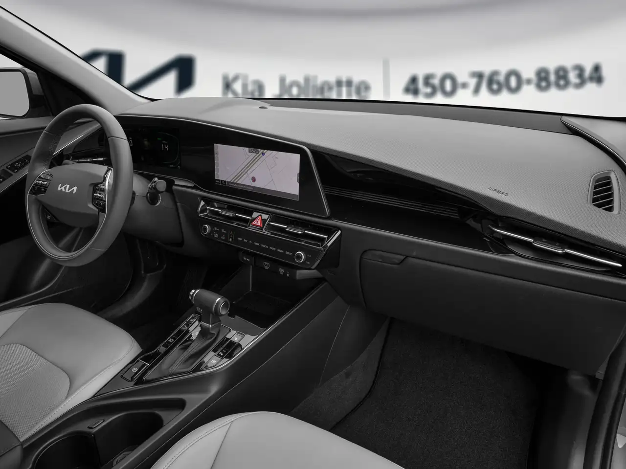 Kia Niro снимка Kia Niro
