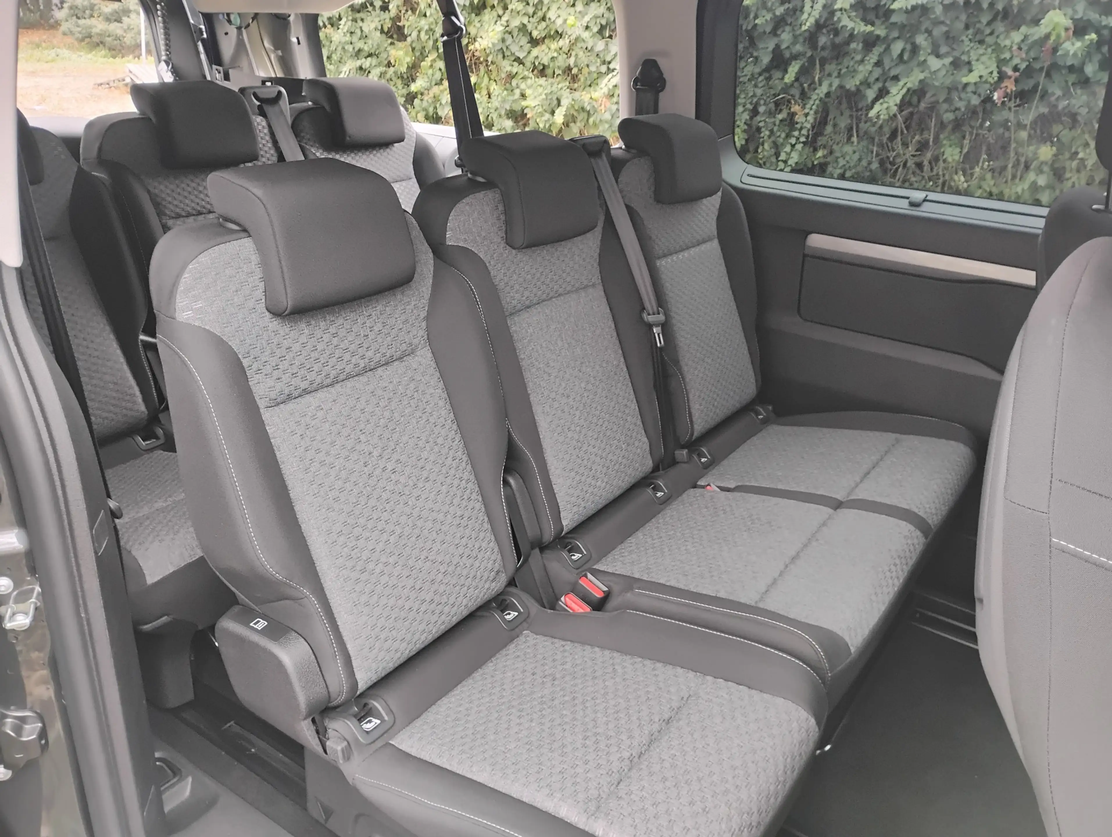 Fiat Ulysse 180 BlueHDi L3 — photo 11