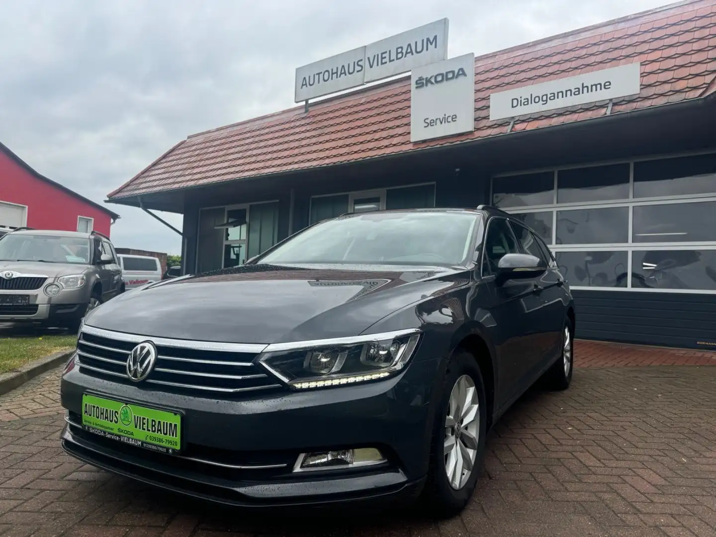 Volkswagen Passat Variant Comfortline 2,0 TDI DSG /ACC/Navi Gris - 1