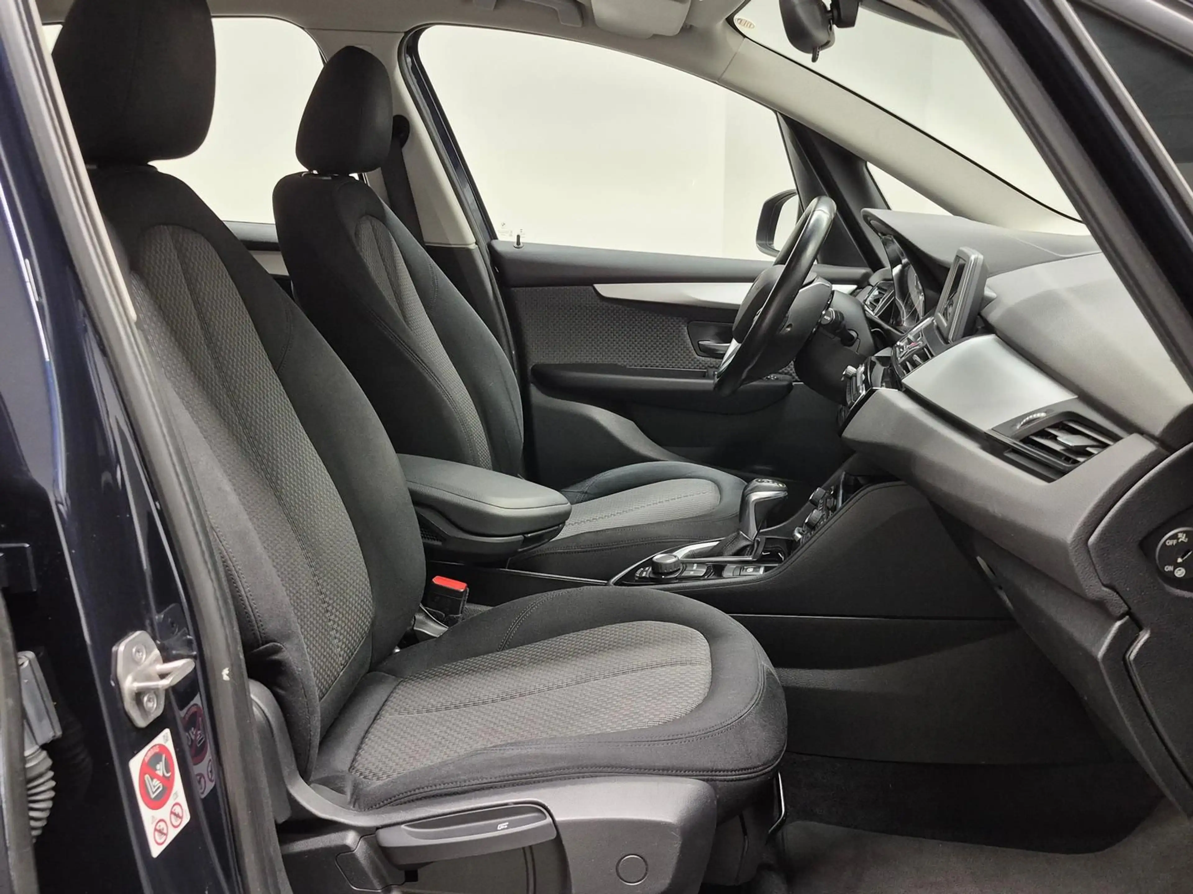 BMW 220 7-Sitzer/Keyl./elH/Tempom./17LM — photo 10