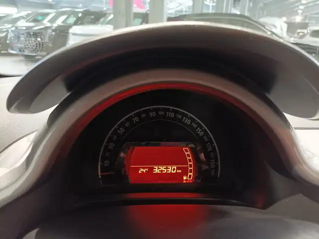 Renault Twingo view 7