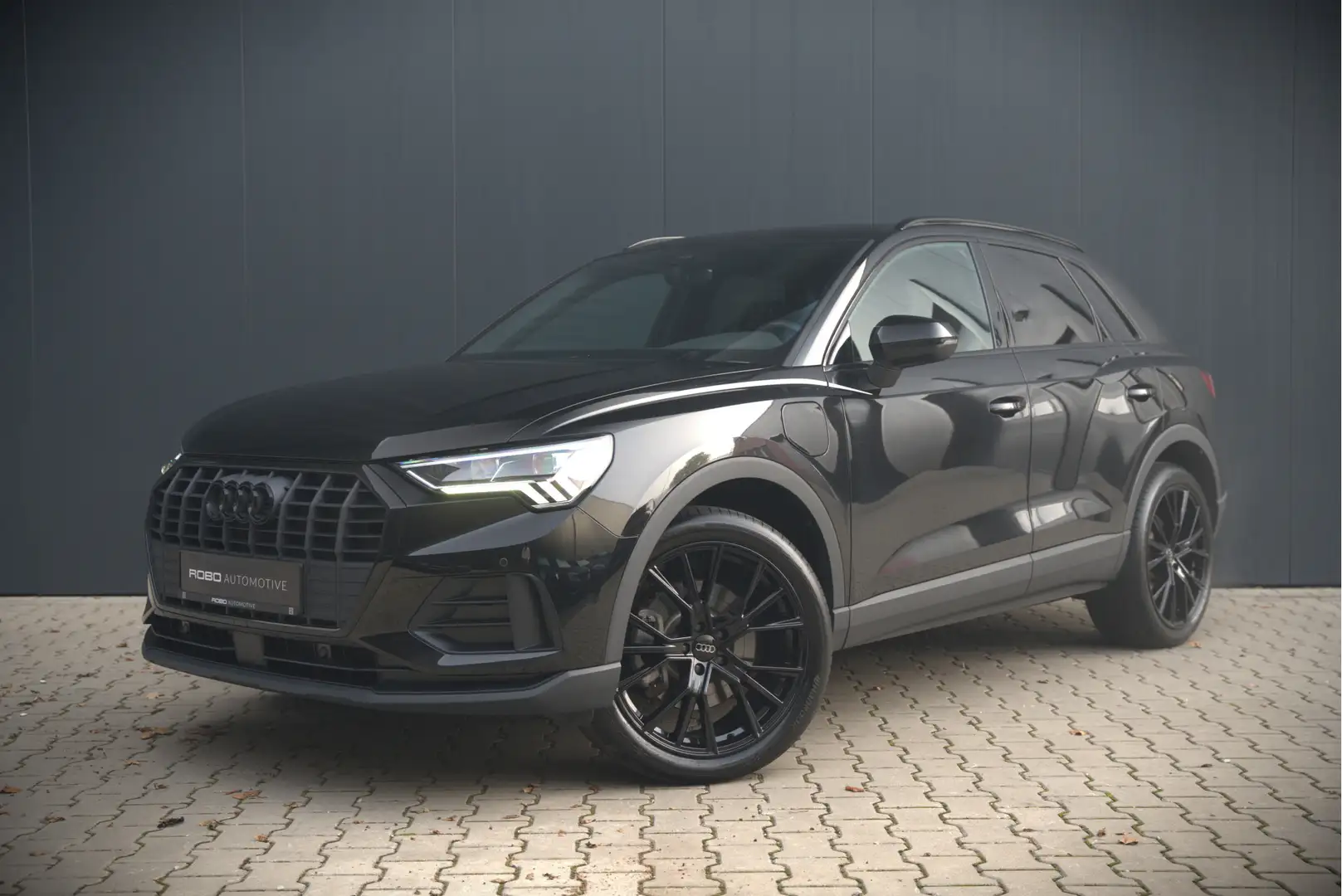 Audi Q3 45 TFSI e Advanced edition | Navigatie | Keyless | Noir - 1