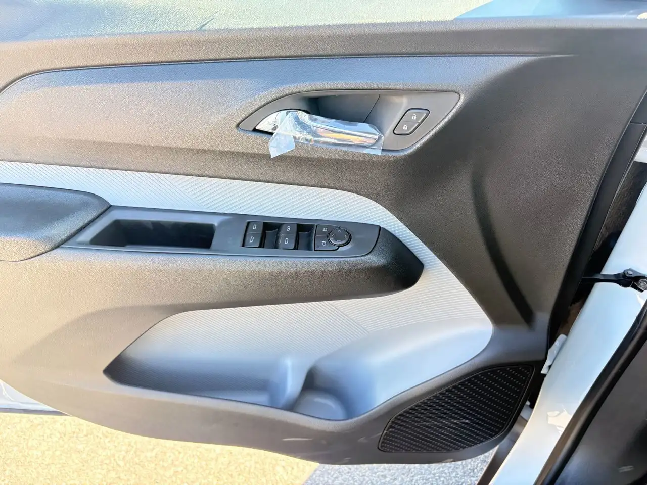 Chevrolet Bolt снимка Chevrolet Bolt