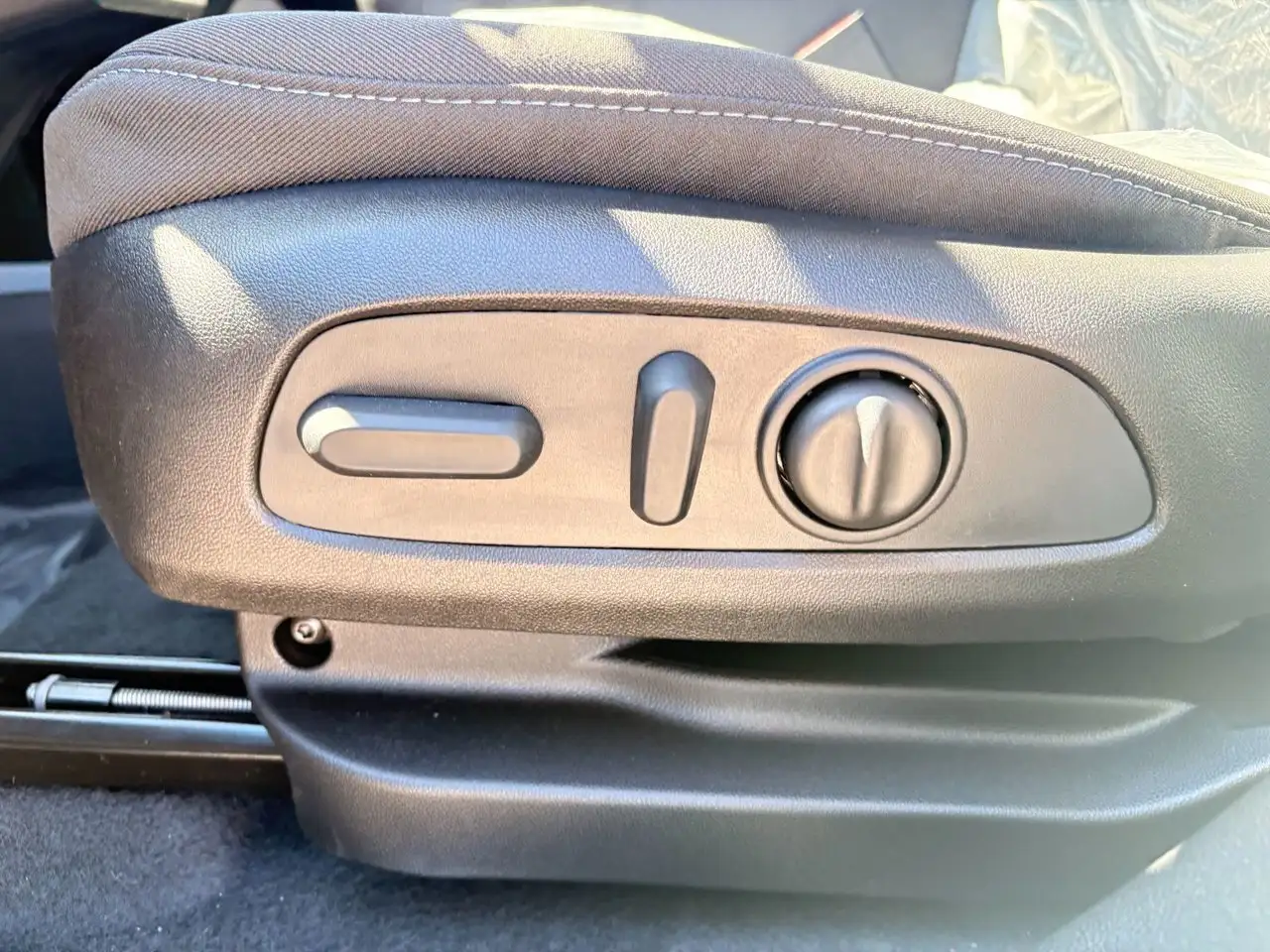 Chevrolet Bolt снимка Chevrolet Bolt