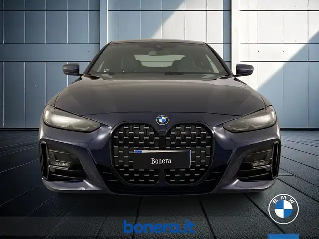 BMW 4 Series view 3
