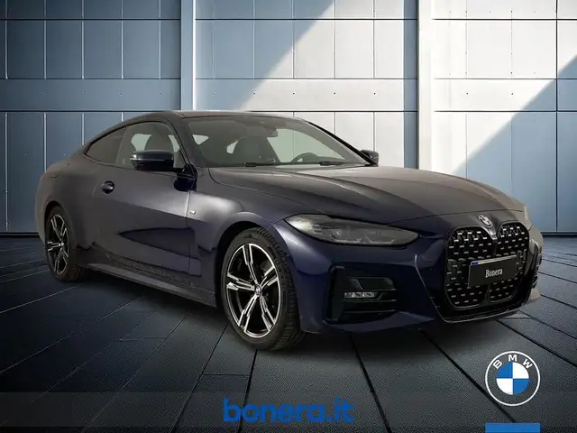 BMW 4 Series view 4