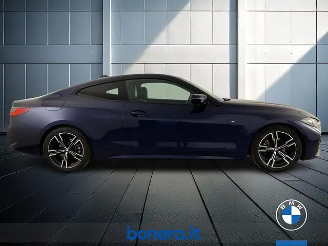 BMW 4 Series view 5
