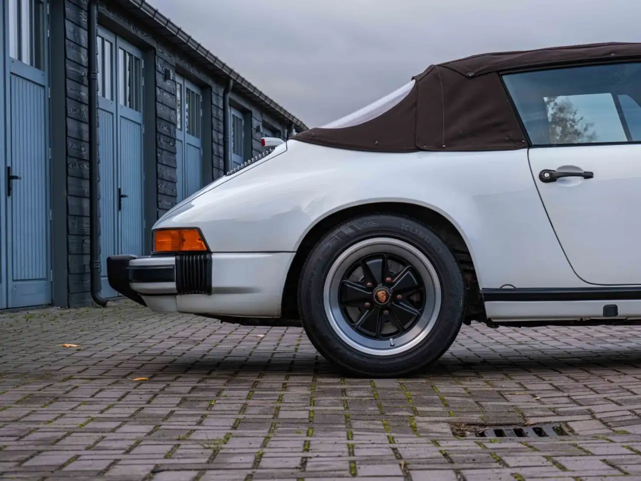 Porsche 911 3.2 Carrera cabrio, foto 12