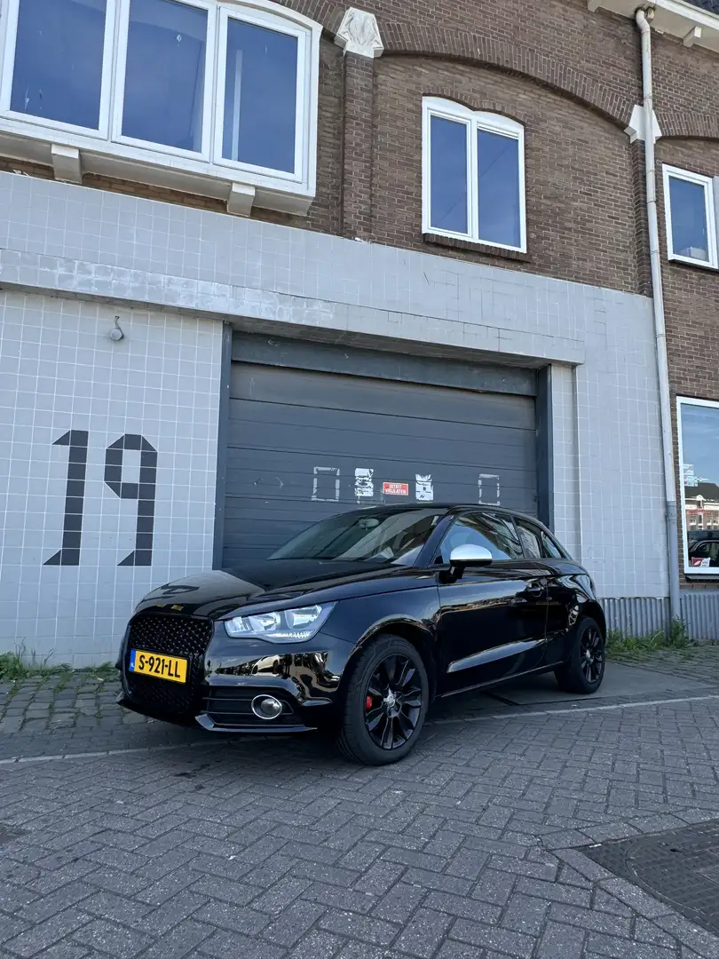 Audi A1 1.2 TFSI sport nu voor €6000 meenemen Zwart - 1