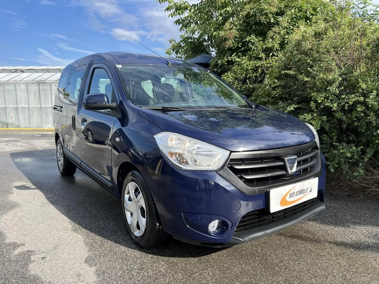 Dacia Dokker Lauréate dCi 90 1.Besitz 4Zyl AHK SR+WR PDC Blau - 1