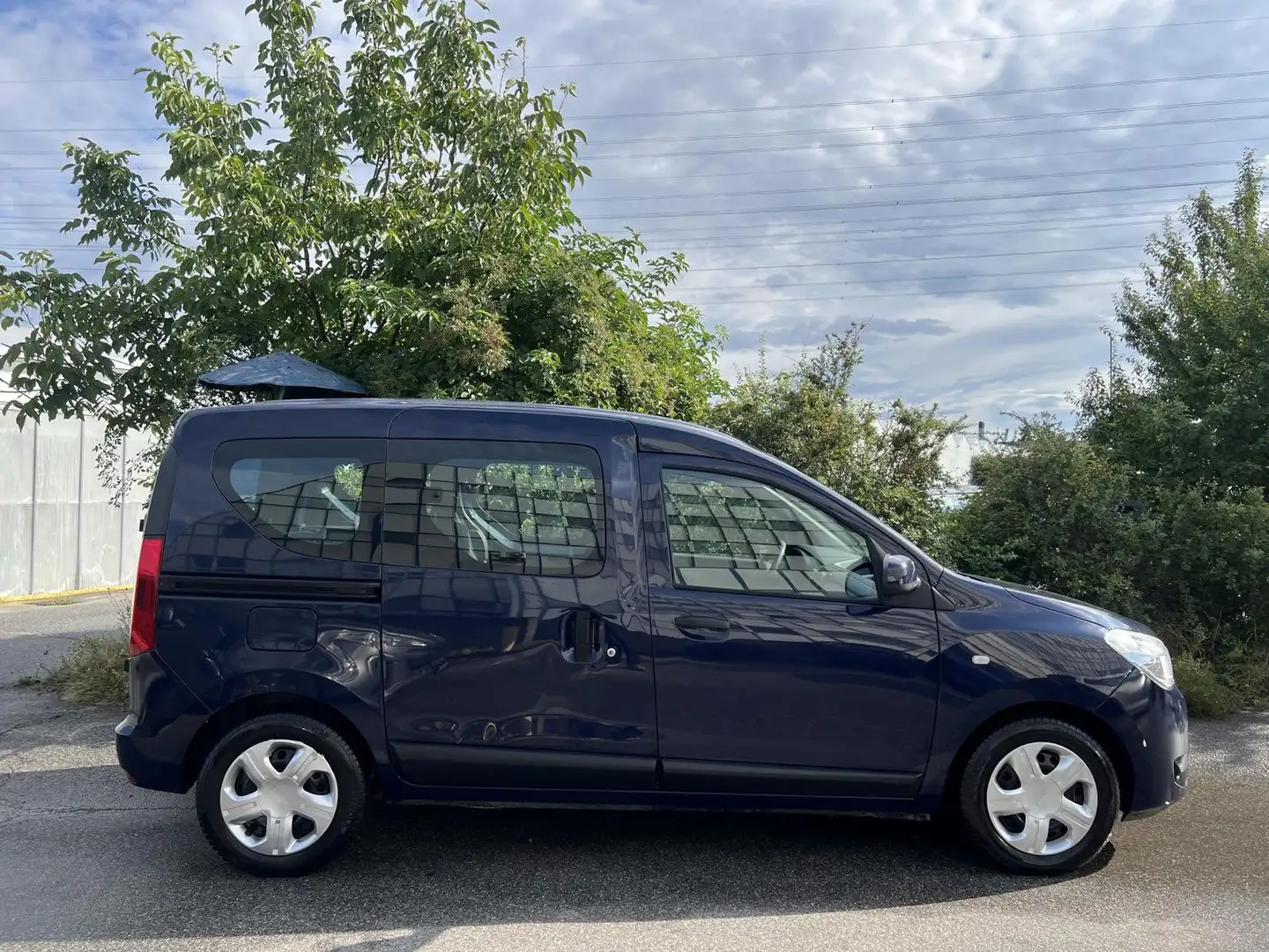 Dacia Dokker Lauréate dCi 90 1.Besitz 4Zyl AHK SR+WR PDC Blau - 2