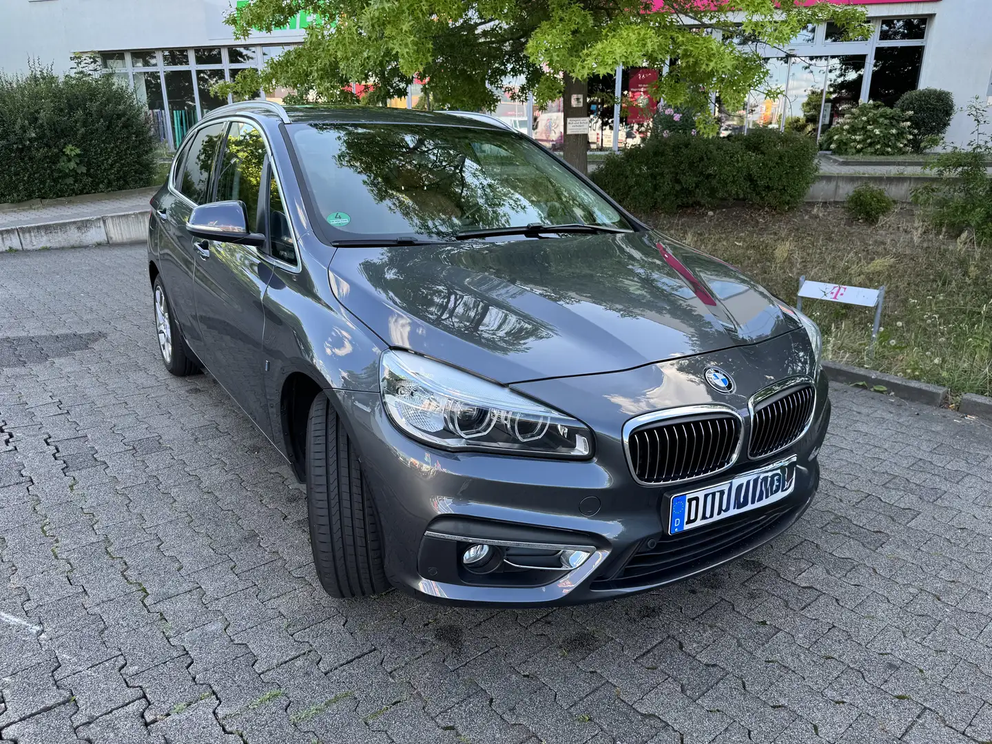 BMW 225 225xe iPerformance Active Tourer M Sport Grau - 1