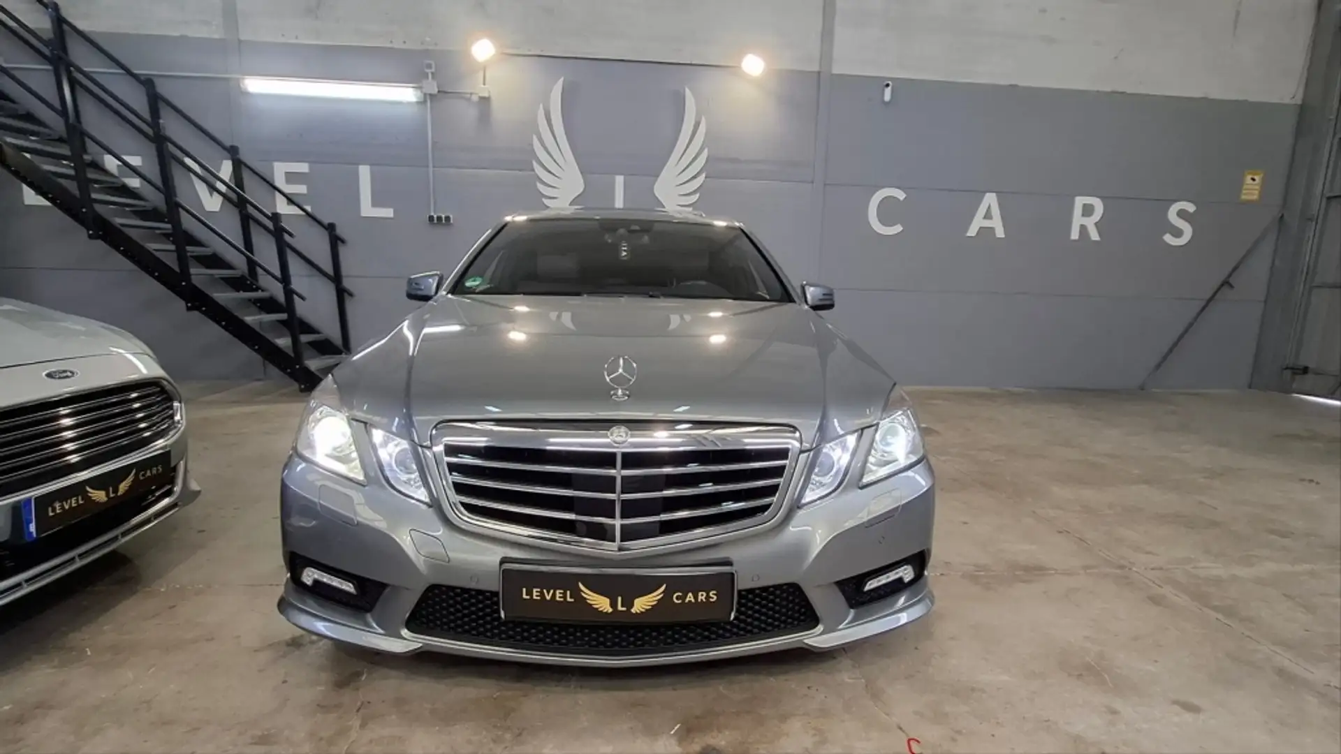 Mercedes-Benz E 350 Estate Elegance 4M 7G Grijs - 1