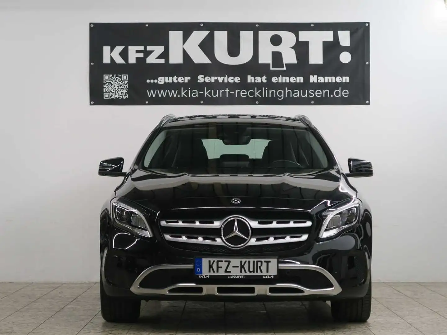 Mercedes-Benz GLA 180 7G-DCT Urban Nero - 2