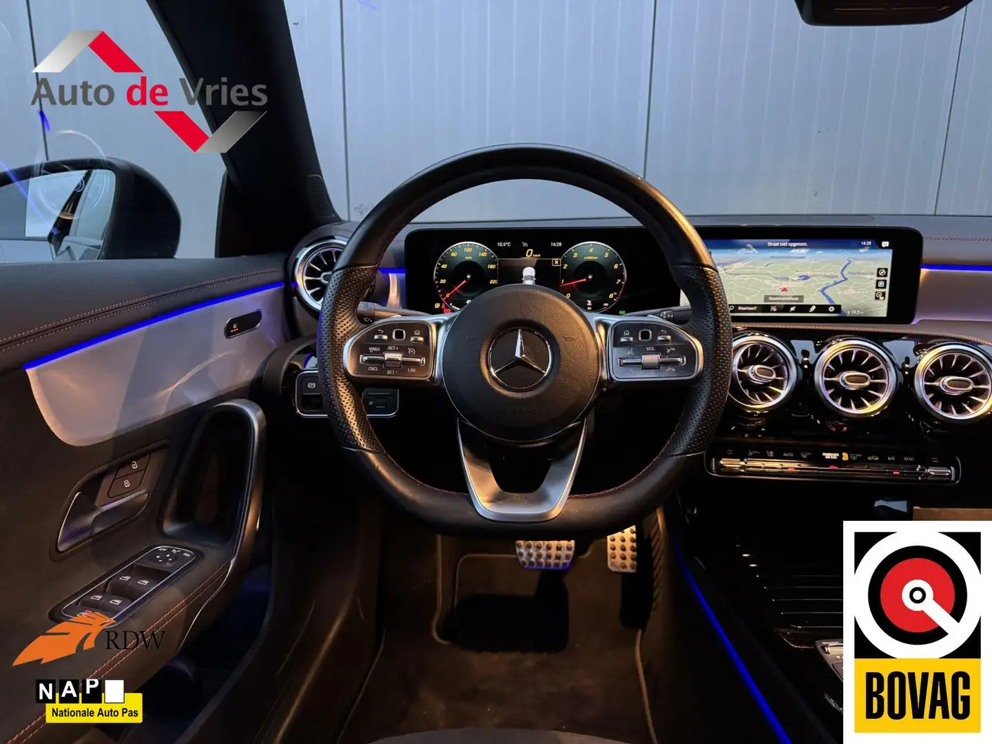 Mercedes-Benz CLA 200 Business Solution AMG|NL-Auto Gris - 2