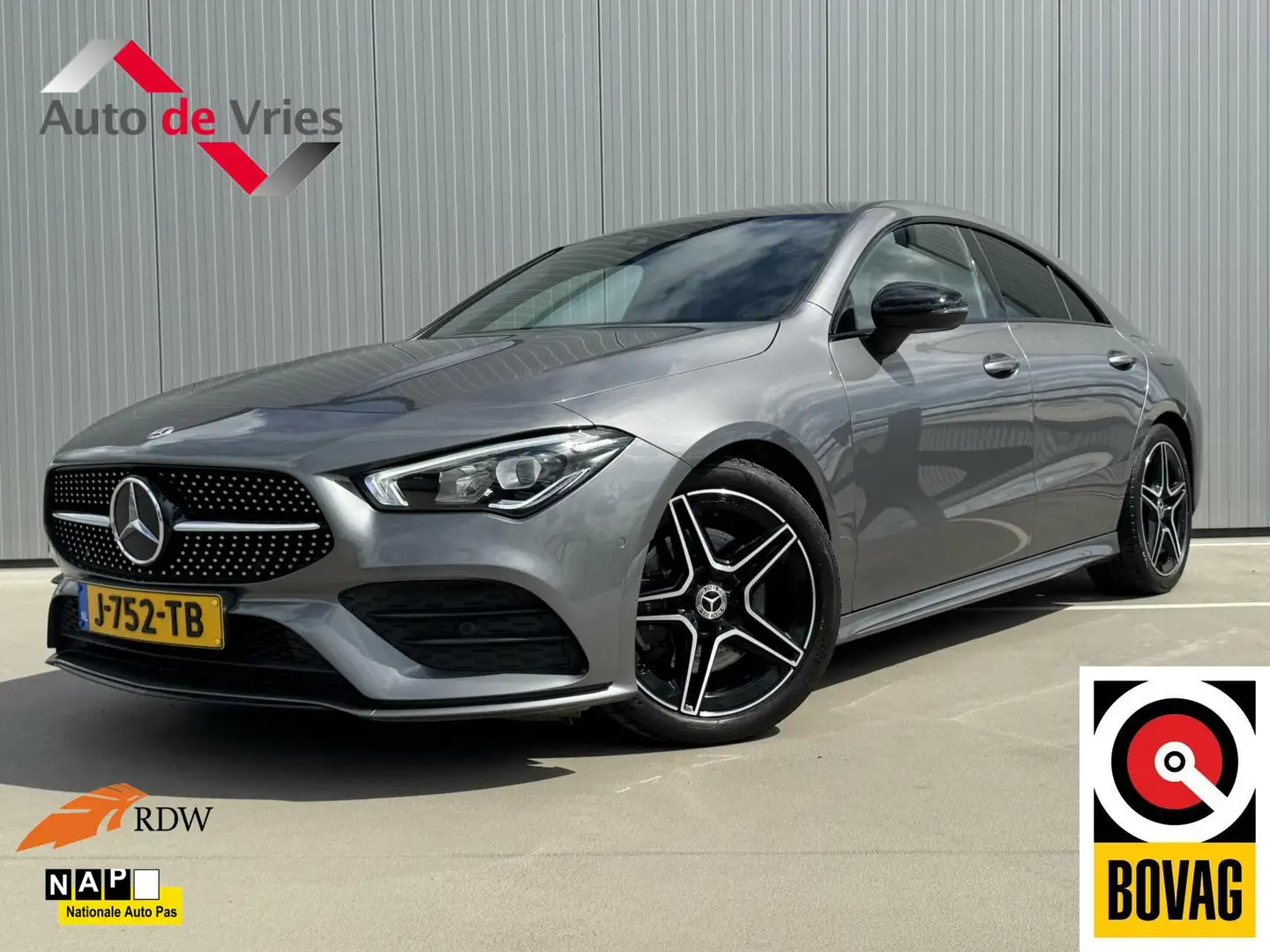 Mercedes-Benz CLA 200 Business Solution AMG|NL-Auto Grijs - 1