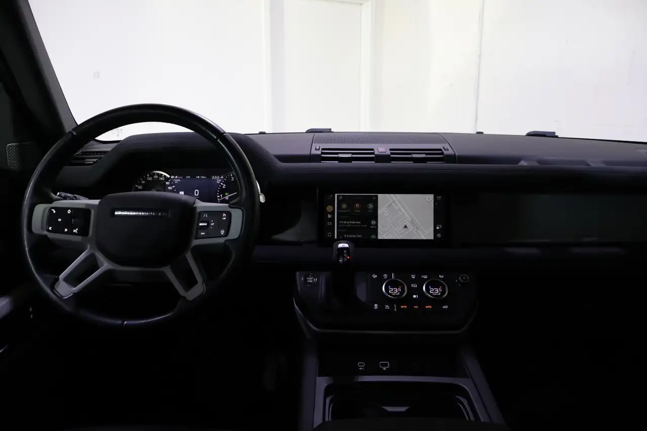 Land Rover Defender снимка Land Rover Defender