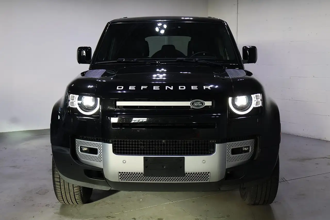 Land Rover Defender снимка Land Rover Defender