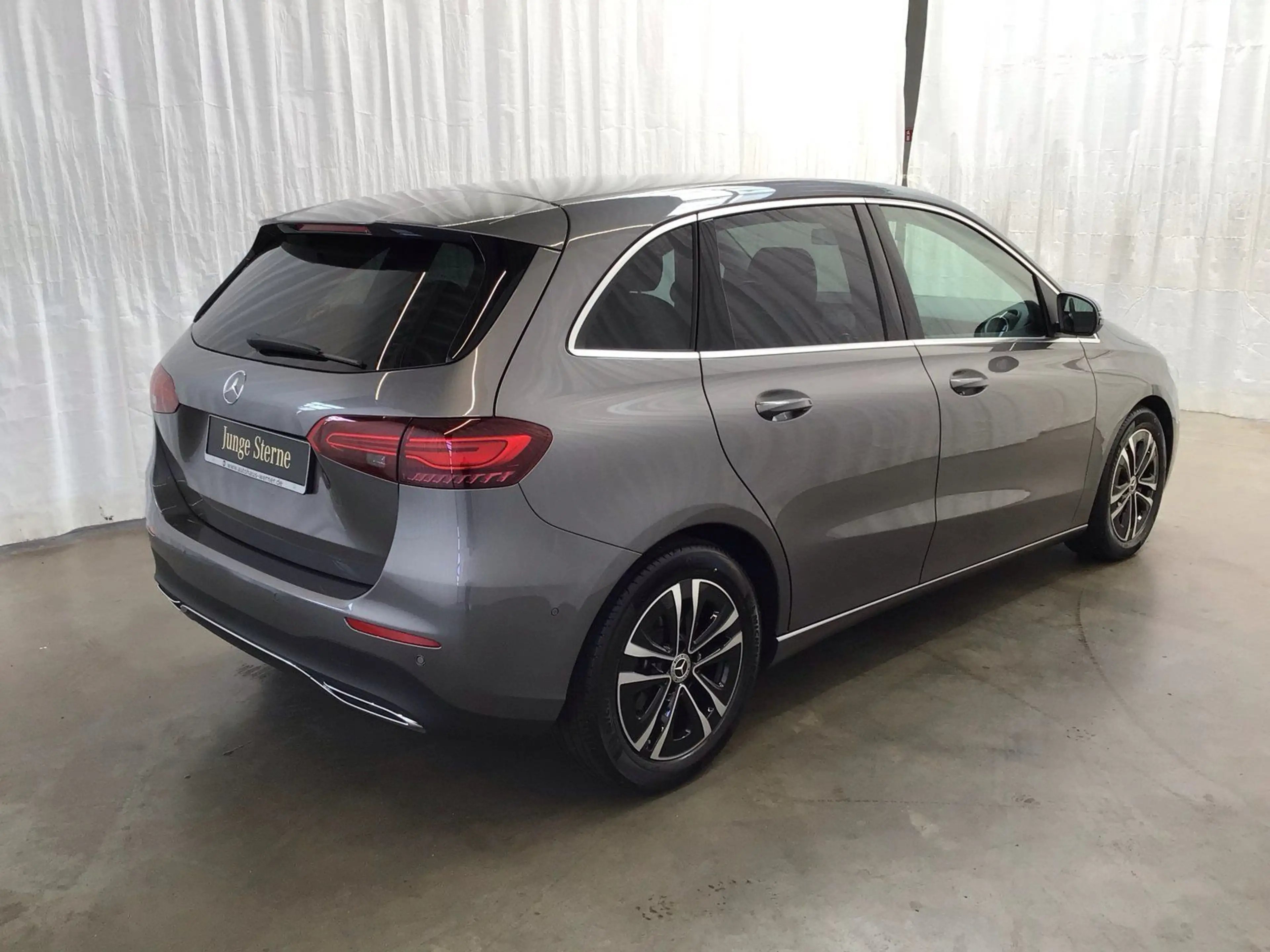 Mercedes-Benz B 180 d  PROGRESSIVE ADVANCED KAMERA LED EASYPAC — photo 4