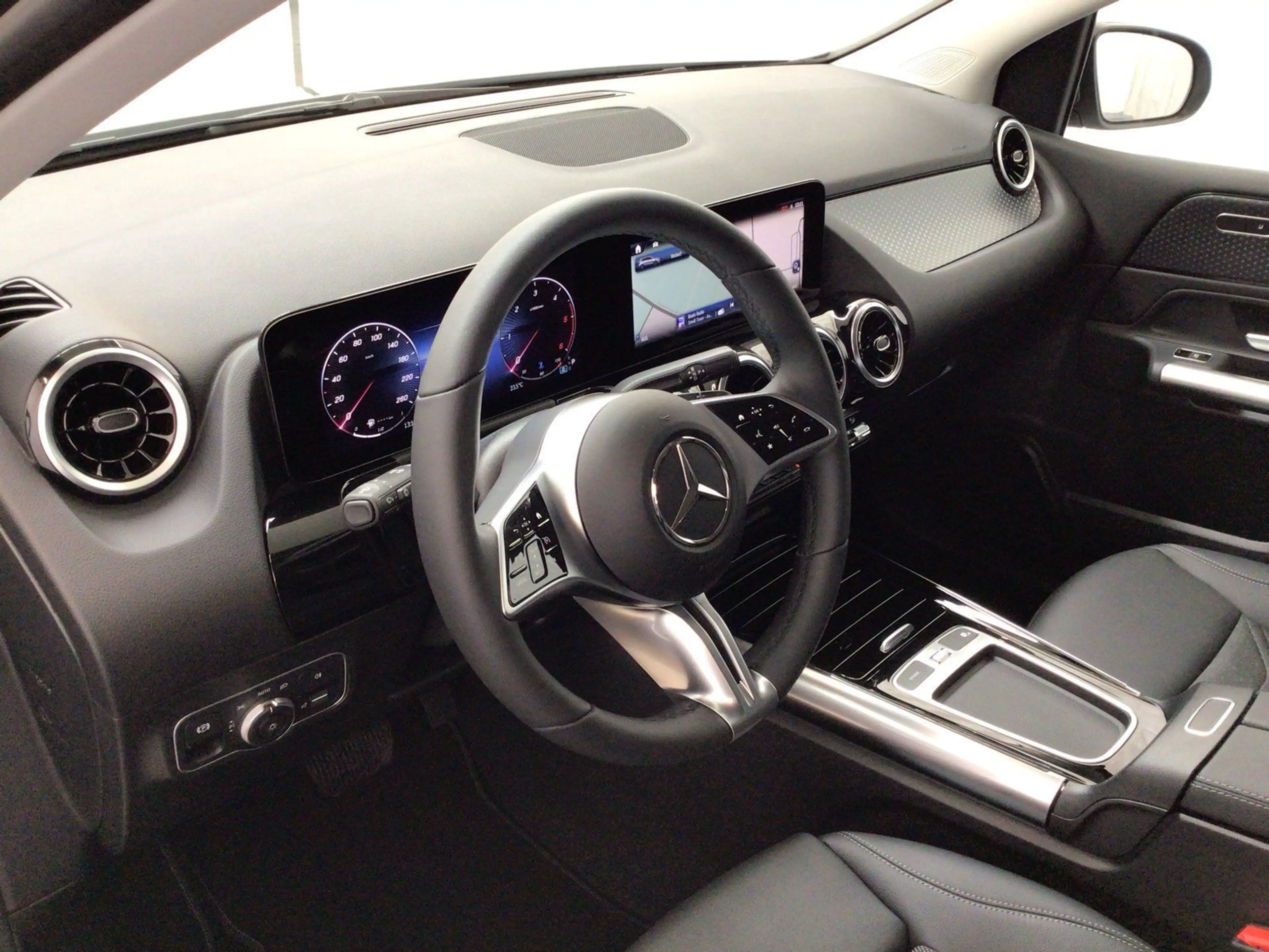 Mercedes-Benz B 180 d  PROGRESSIVE ADVANCED KAMERA LED EASYPAC — photo 8