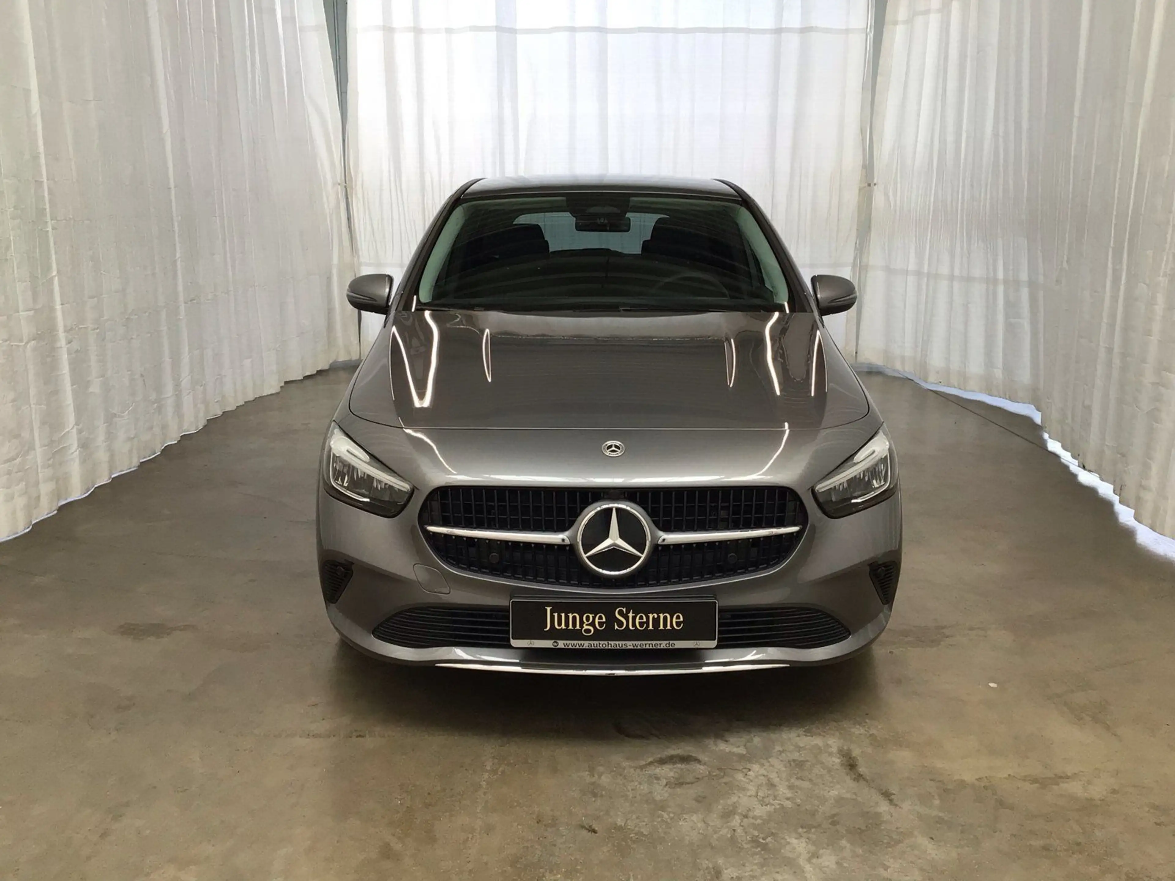 Mercedes-Benz B 180 d  PROGRESSIVE ADVANCED KAMERA LED EASYPAC — photo 3