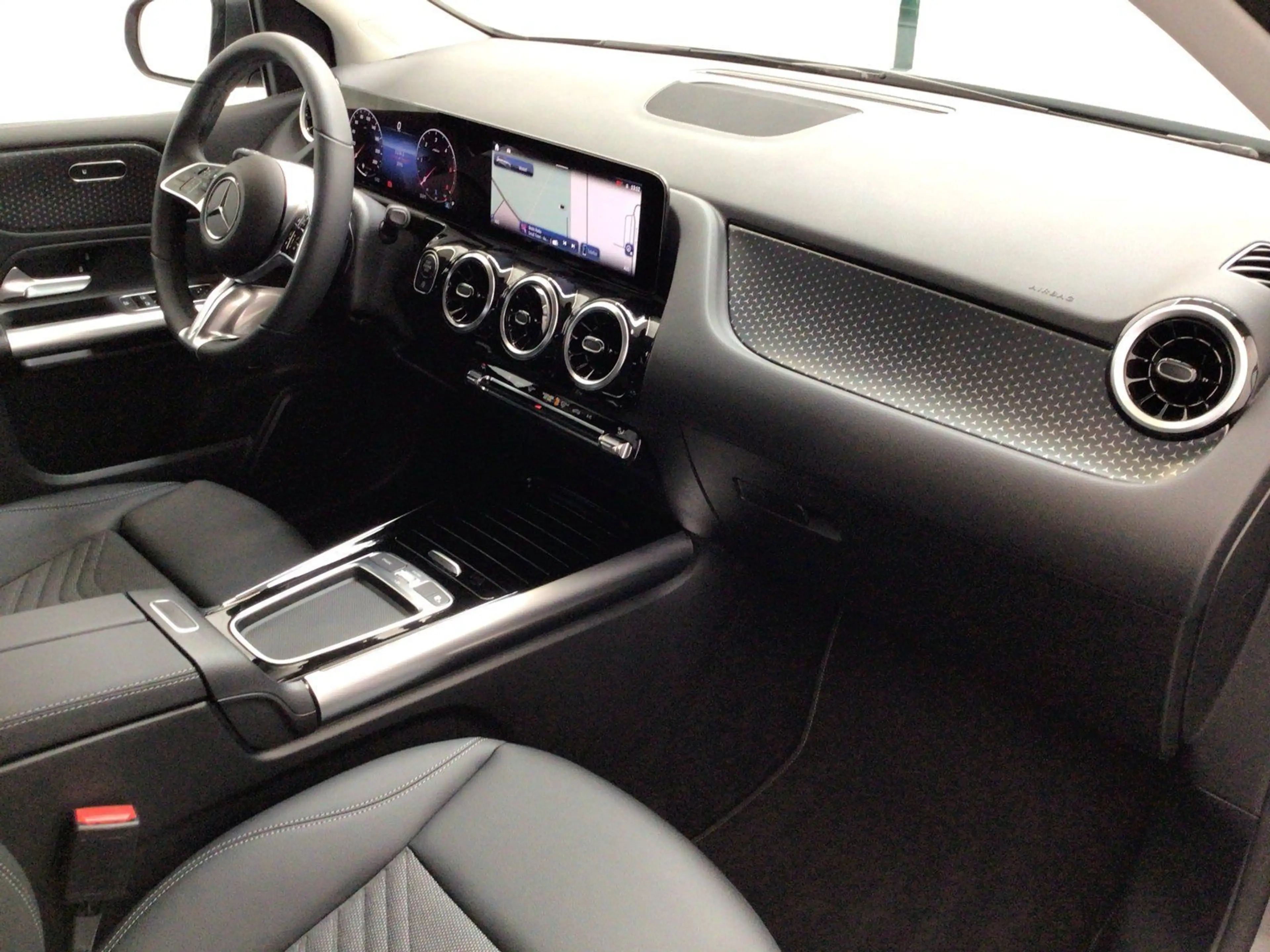 Mercedes-Benz B 180 d  PROGRESSIVE ADVANCED KAMERA LED EASYPAC — photo 13
