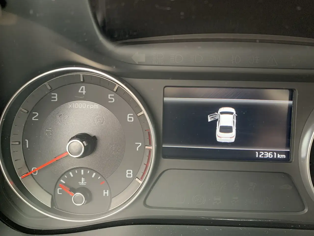 Kia Forte снимка Kia Forte