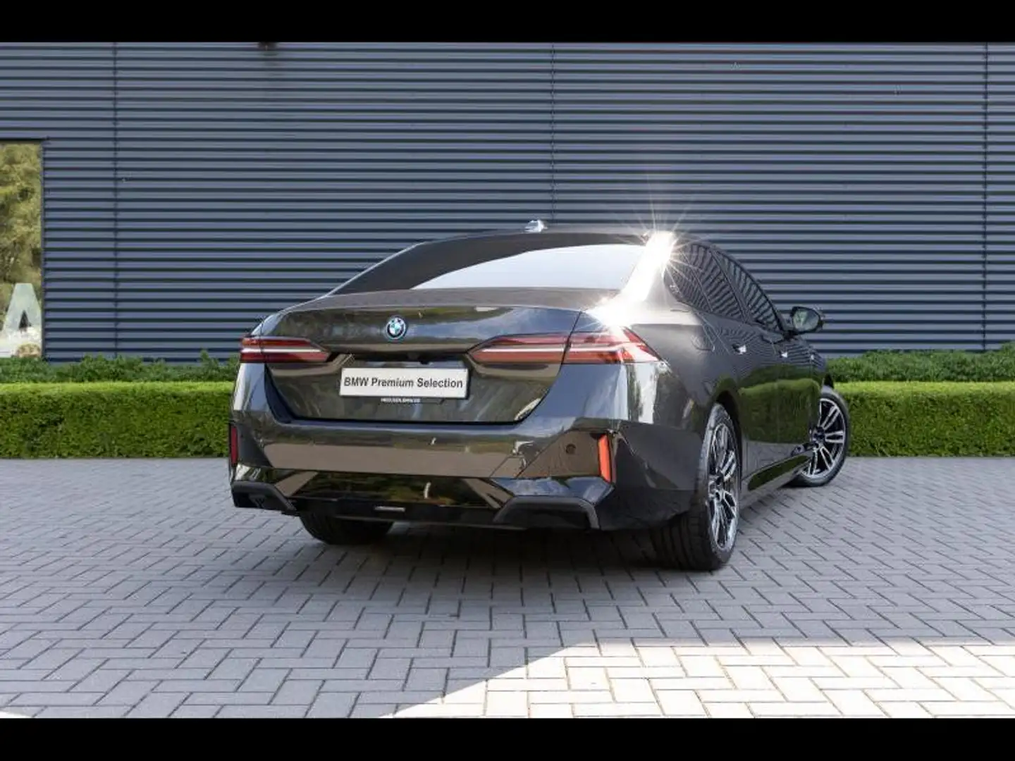 BMW 550 e xDrive Berline Grigio - 2