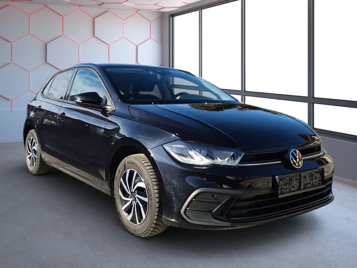 Volkswagen Polo Life TSI DSG Schwarz - 2