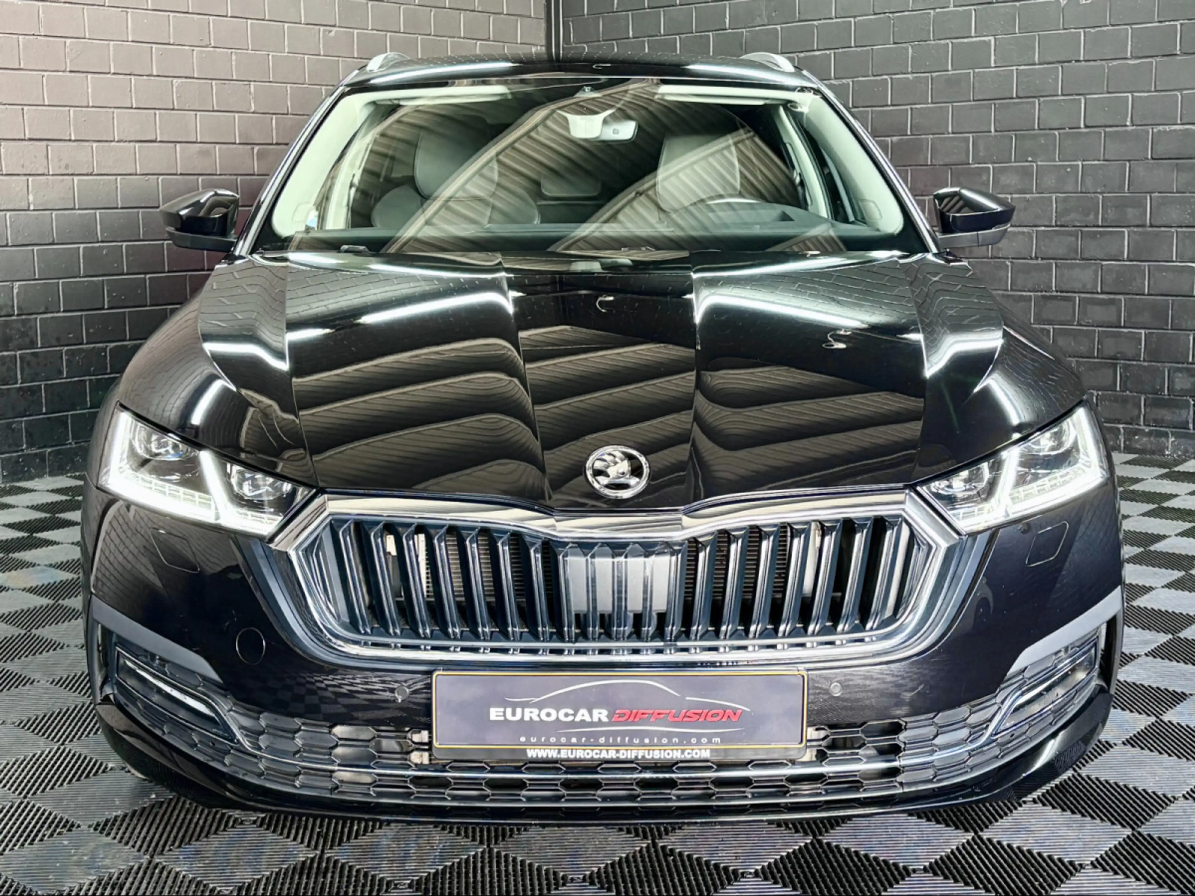 Skoda Octavia iV Estate Style 1.4 PHEV 204 CV — photo 2