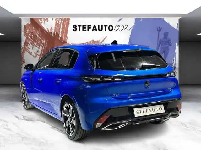 Peugeot 308 view 5