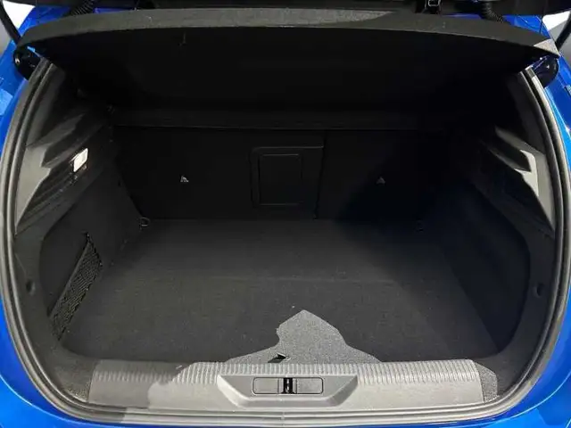 Peugeot 308 view 7
