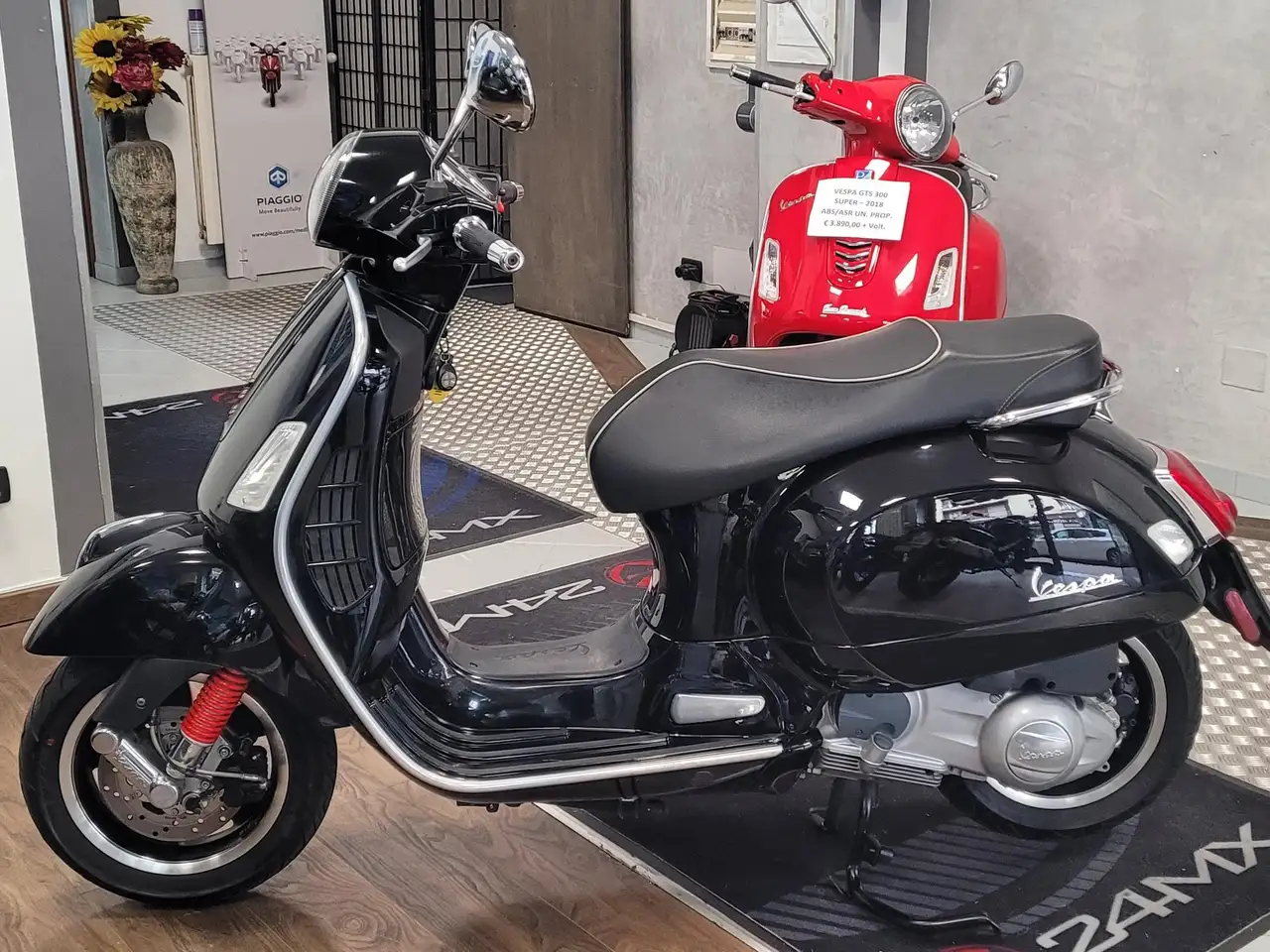 Vespa GTS 300