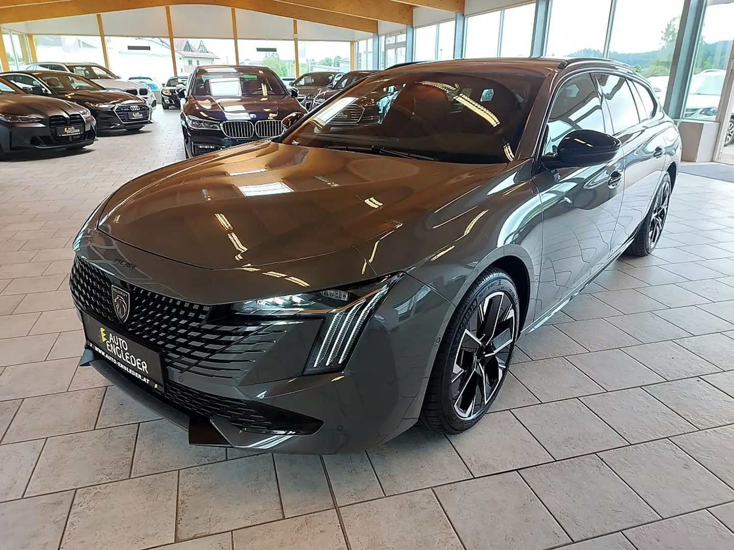 Peugeot 508 SW Hybrid 180 PHEV e-EAT8 Allure Aut. Grau - 2