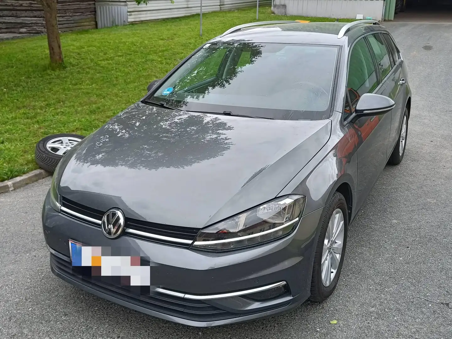 Volkswagen Golf Variant Golf Comfortline 1,6 TDI DSG Comfortline Grau - 1