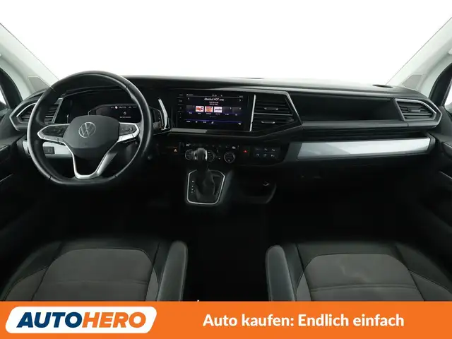 Volkswagen Multivan view 12