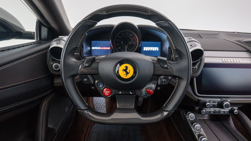 Ferrari GTC4 Lusso 6.3 V12 DCT Carbon/P.Disp./Lift/JBL — photo 14